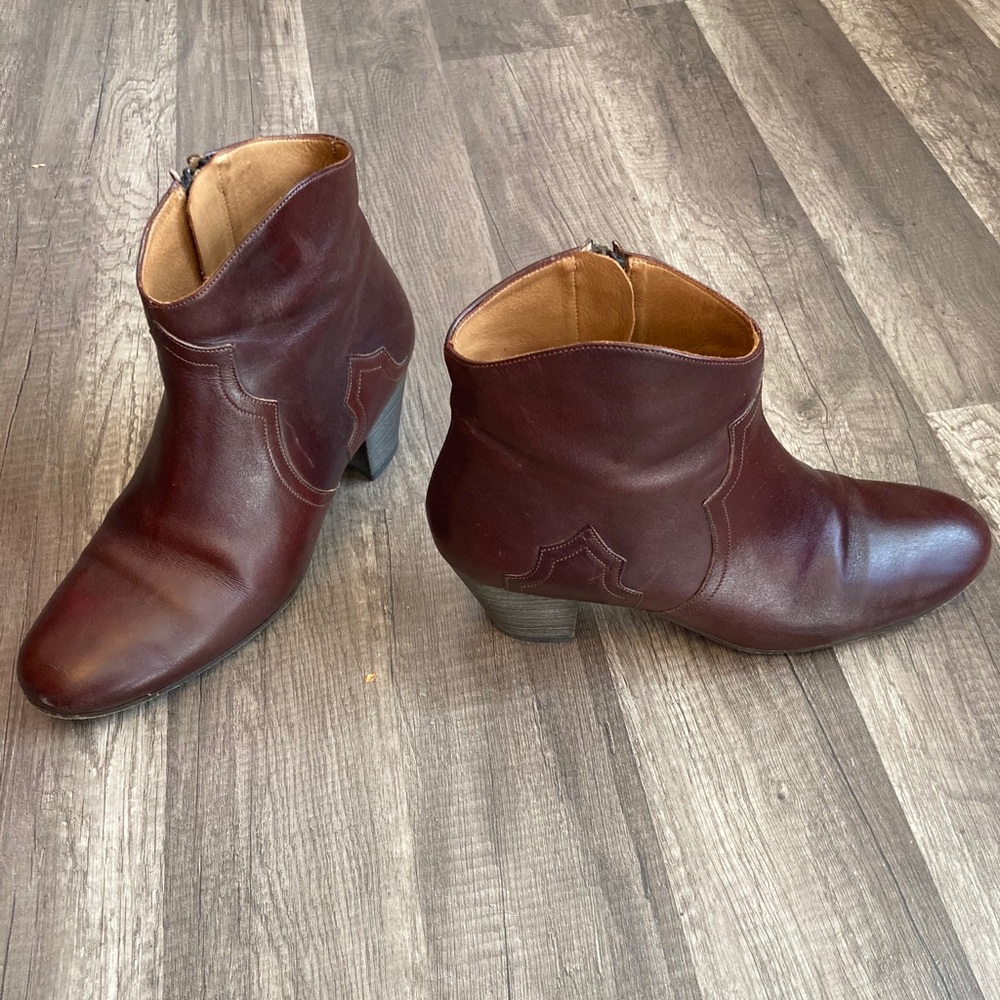 Isabel Marant Dicker ankle boots